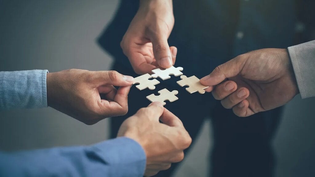 Power of Other People`s Markets