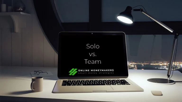 Solo vs. Team Affiliate Marketing: Pros, Cons, and Necessary Skills 
